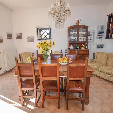 Four-bedroom Holiday In Дом отдыха