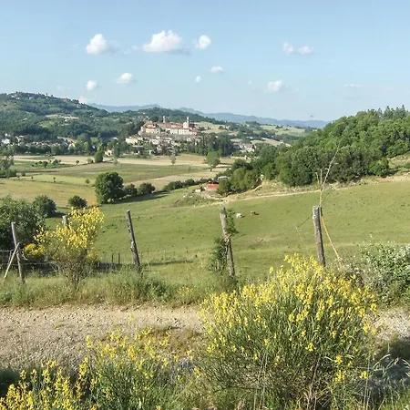 Four-bedroom Holiday In Citerna